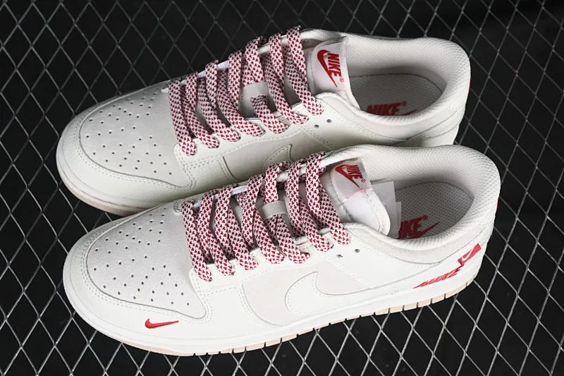 All categories Nk SB Dunk Series Nk SB Dunk Low High-end customized low-top sneakers Nk SB Dunk Low NIKE New Year Red Anniversary high-end customized low-top casual sneakers DJ2024-116